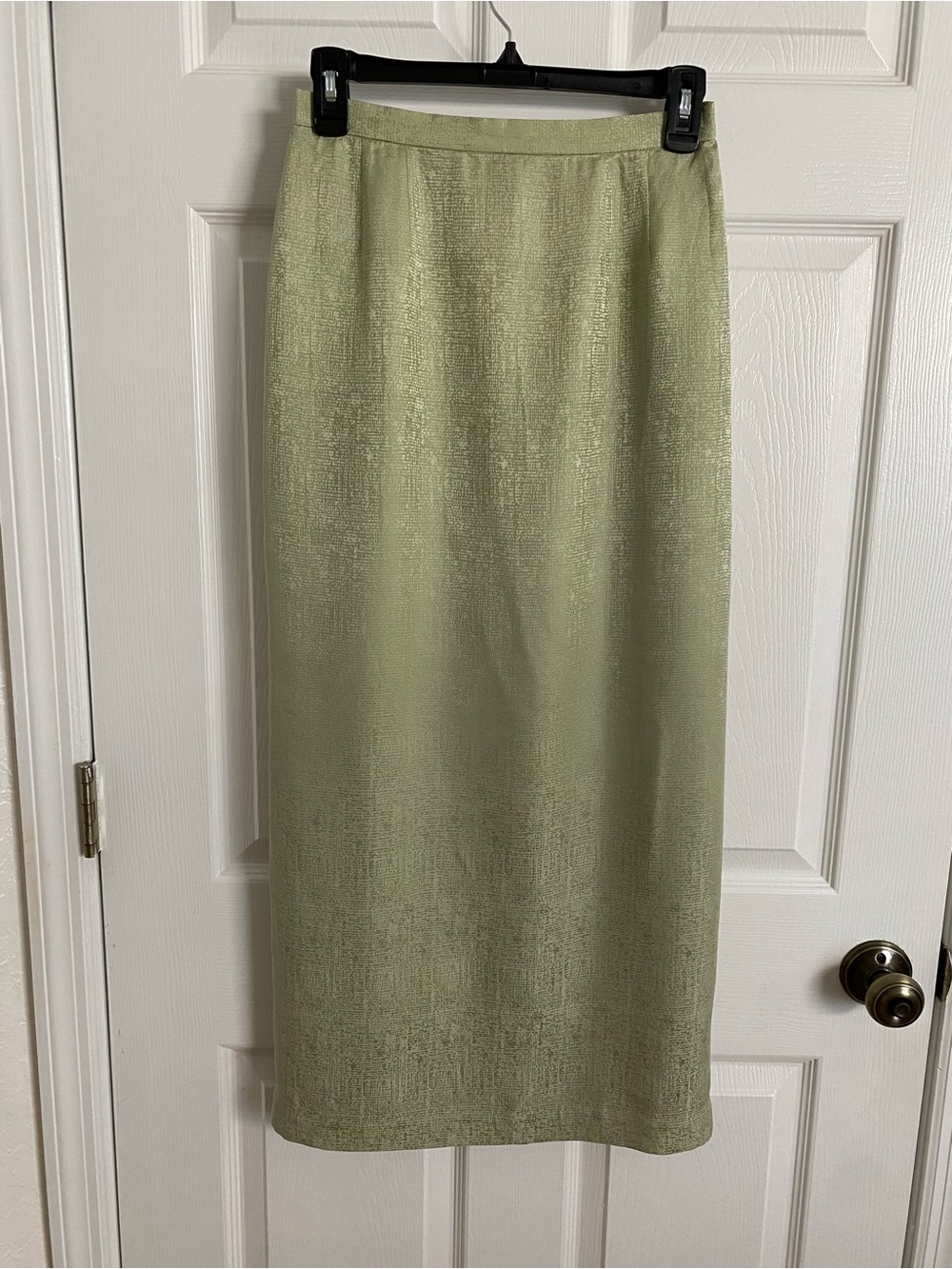 Vintage Adrianna Papell Sage Green 100% Silk Midi Skirt | Size 6